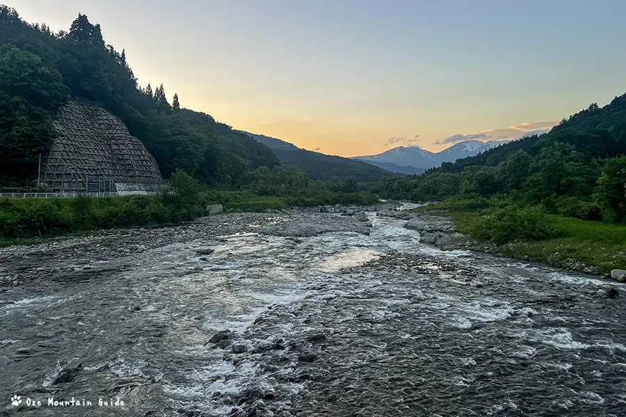 月山