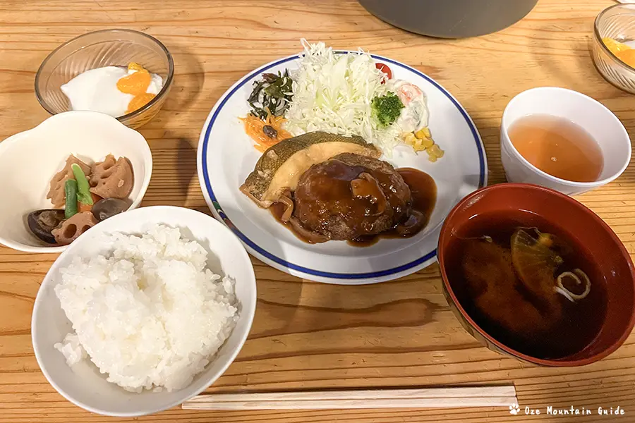 燕山荘